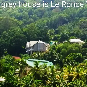 Le Ronce , Anse Royale Seychellen